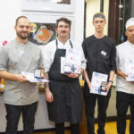 Download - Sieger Küche beim WASGAU C+C-Cup: (v.l.n.r.): Felix Pojtinger (3. Platz, 3. Ausbildungsjahr), Alexander Berrang (1. Platz, 3. Ausbildungsjahr), Rouven Altenhofer (2. Platz, 2. Ausbildungsjahr), Luca Trauth (1. Platz, 2. Ausbildungsjahr), Bunphan Kitjaroen (2. Platz, 3. Ausbildungsjahr), Janis Keßler (3. Platz, 2. Ausbildungsjahr)