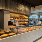 Download - Impression Verkaufstheke in der neuen WASGAU Bäckerei mit Café in Mannheim