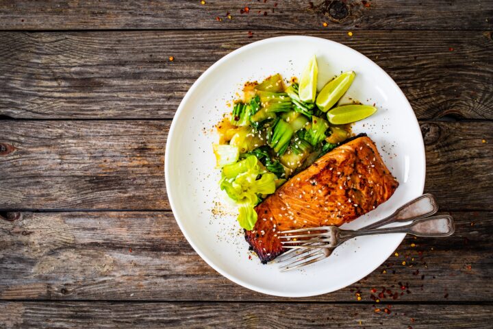 Lachs im Ofen mit Spitzkohl - leckere Rezeptideen mit besten Zutaten von WASGAU