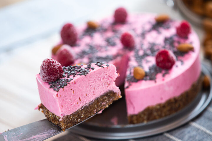 Cheesecake, mit Himbeeren und Puffreis - Sommerliches Rezept von WASGAU