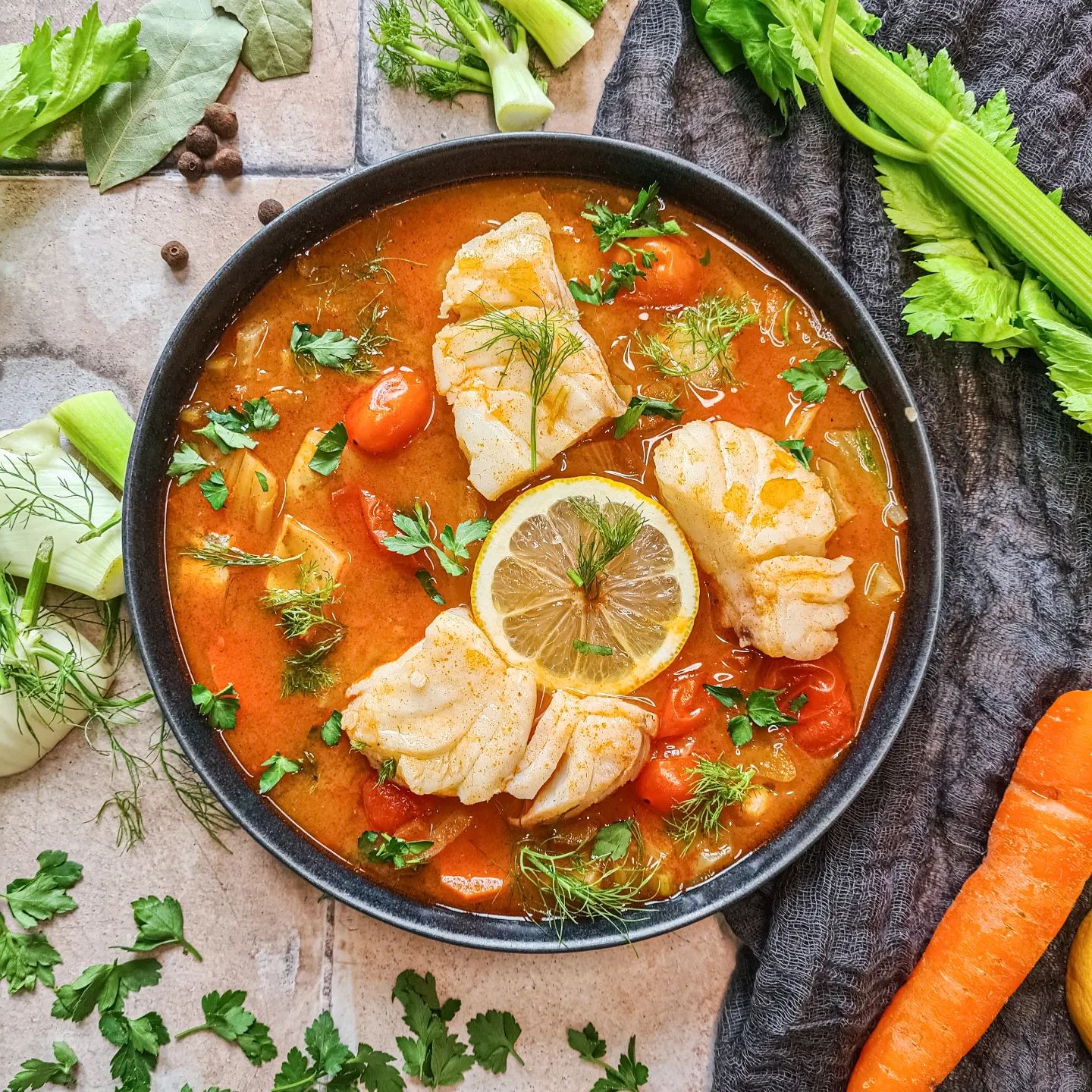 Kabeljau-Fenchel-Tomaten Topf von kochmalwieder | Rezept