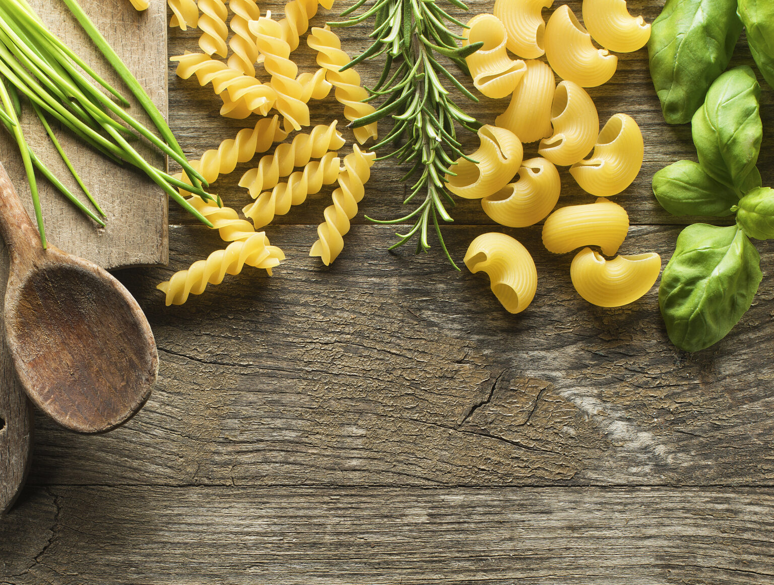Orecchiette mit Lachs &amp; cremiger Erbsensauce