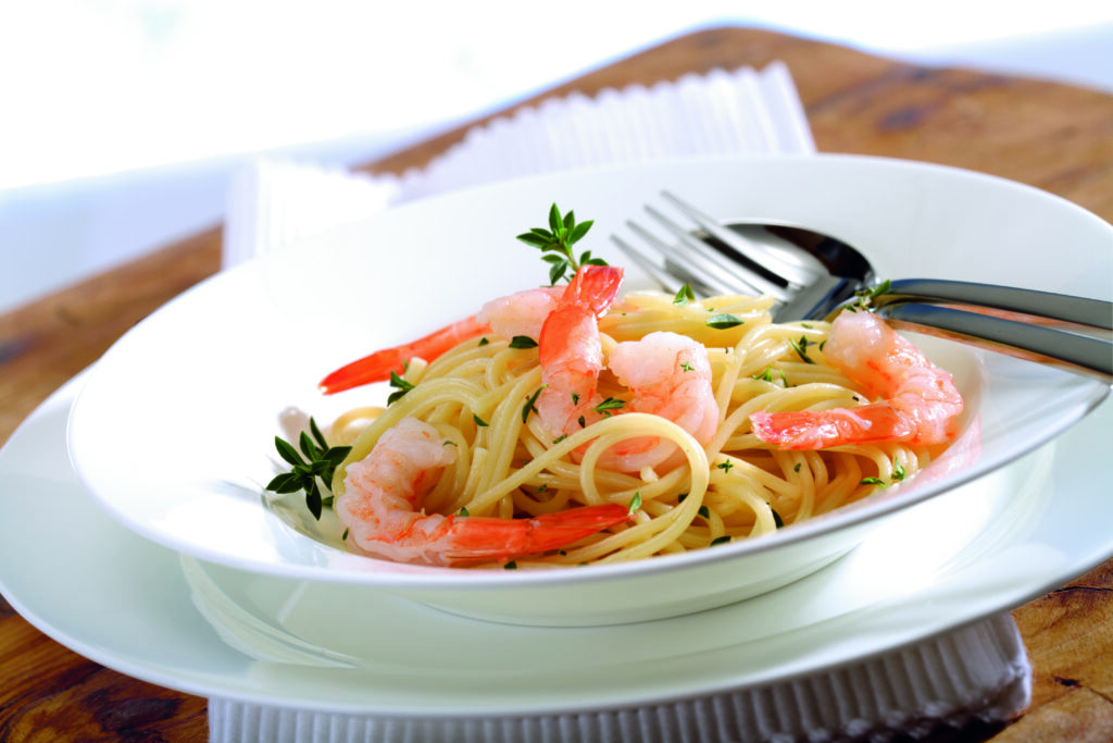 Spaghetti in Zitronenbutter mit Garnelen