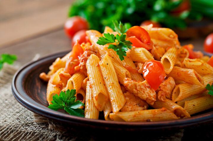 WASGAU Rezept für klassische italienische Pasta mit Auberginen und Scarmoza.