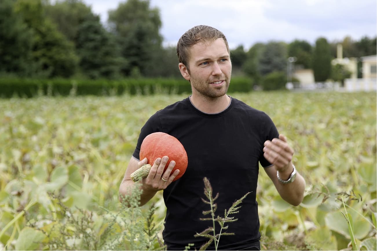 wasgau-regional-lieferant-landwirt-daniel-hege 