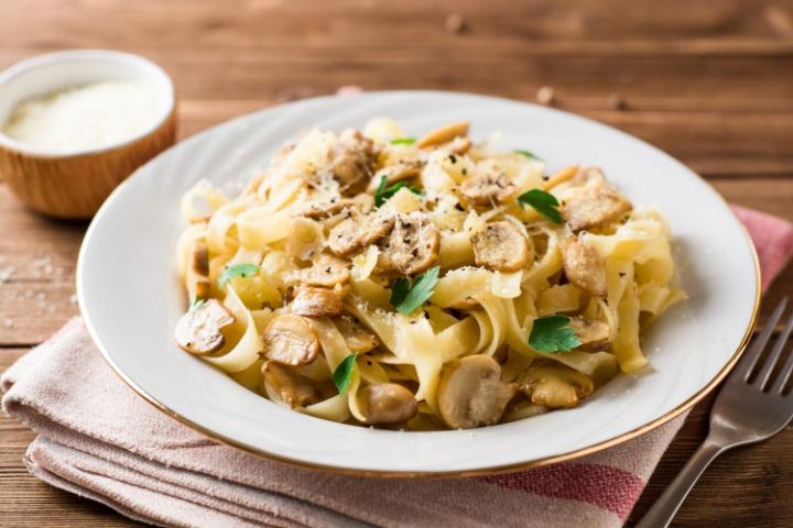 La Collezione Tagliatelle mit Pilzen und Thymian - Rezept Bild