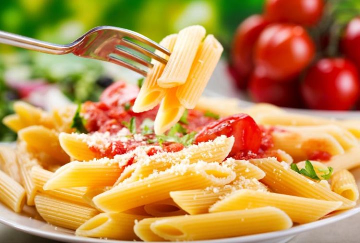 Penne Rigate Integrale mit Sauce Basilico - Rezept Bild